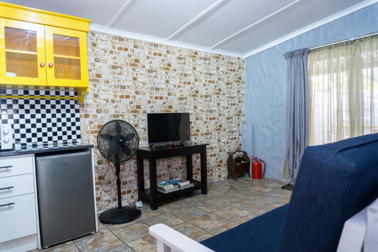 Avondblij Apartment Oudtshoorn Exterior photo